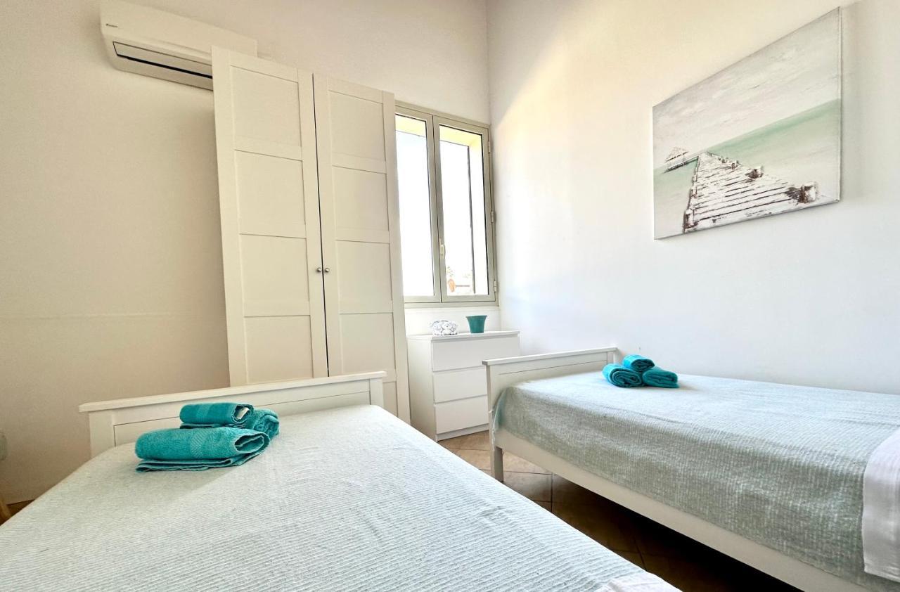 Il Frantoio Di Avola Apartment Luaran gambar